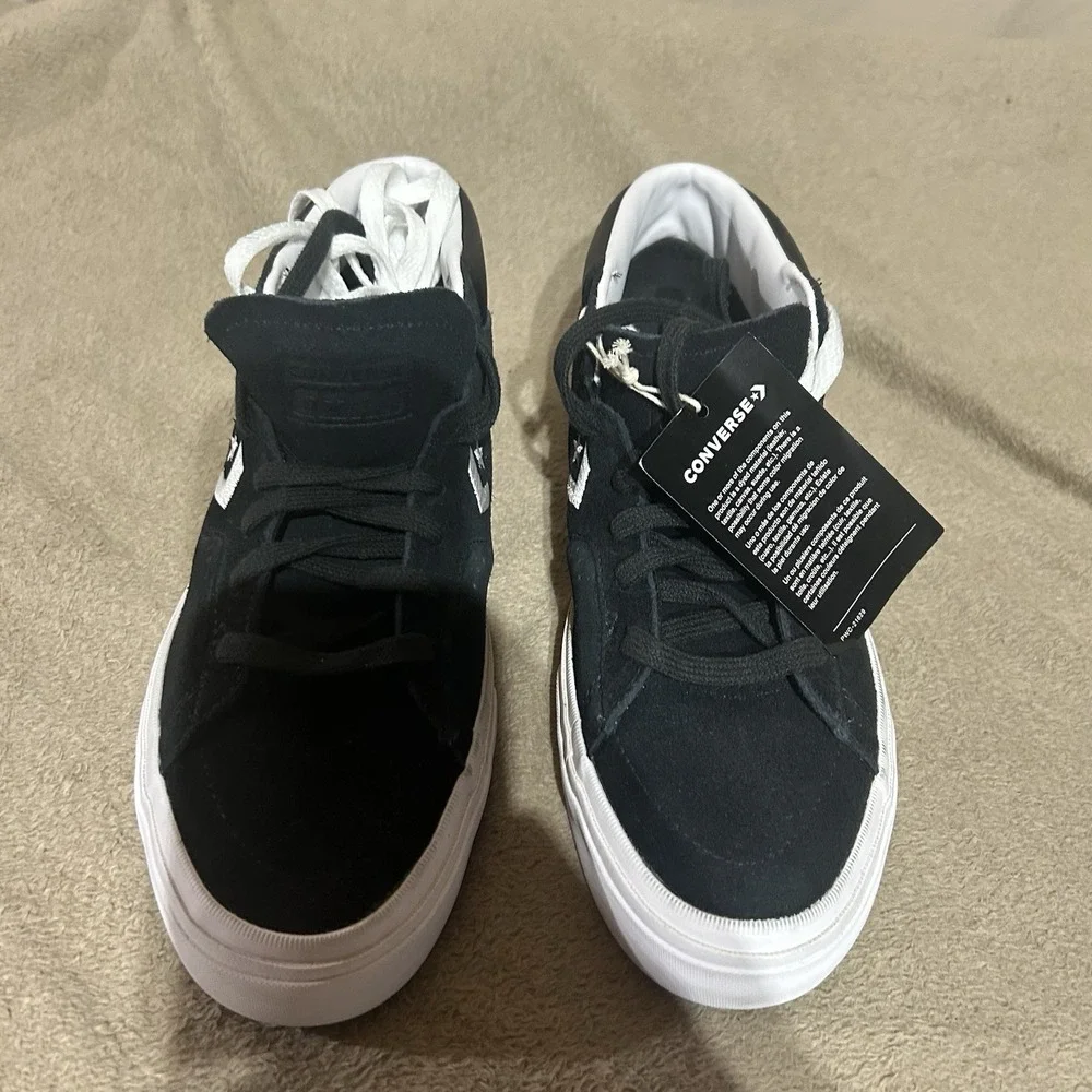 Converse brand new